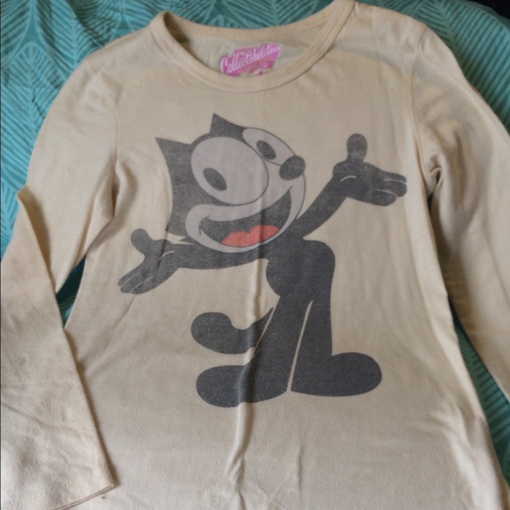Girls graphic T